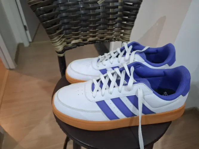 Tenis Adidas Breaknet