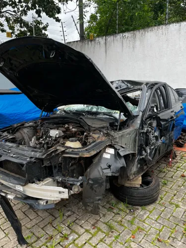 Sucata bmw 320i n20 2015 peças 