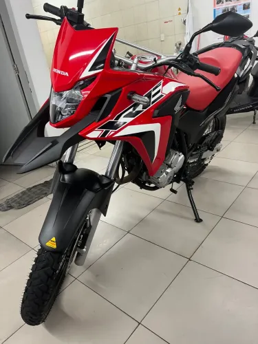 Honda XRE 300 ABS Rally 2023 - 14.500 km, impecável!