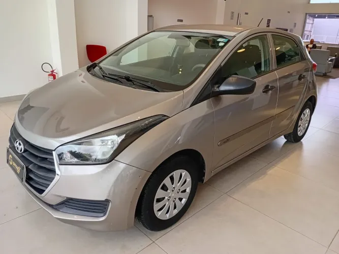 HB20 1.0 COMFORT MANUAL 17/17 92.000 KM RODADOS 