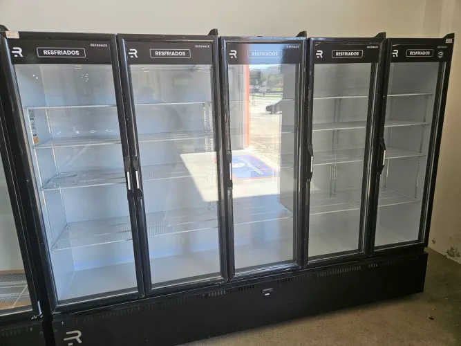 auto serviço 5 portas para bebidas e lacticínios nova