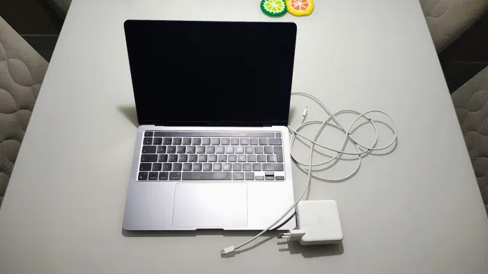 MacBook Pro M1 13-inch 2020