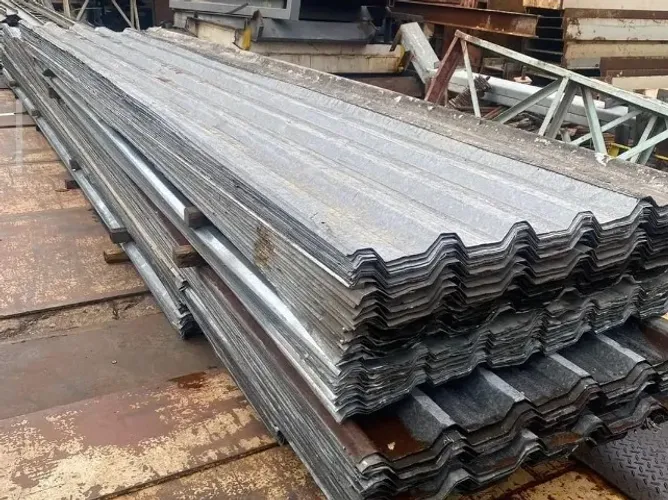 telhas de zinco usadas