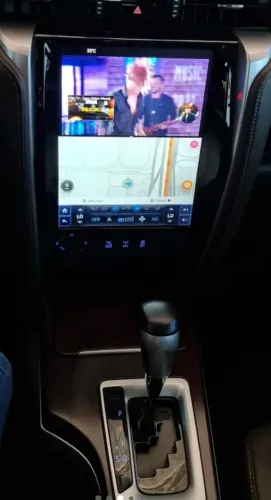 Multimídia Tesla SW4 Black Piano