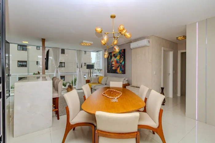 Apartamento à venda no Edifício Porto Januária