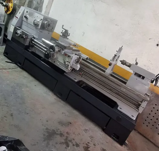 Torno Mecânico 650x2000