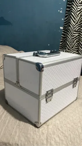 Maleta de Maquiagem Branca