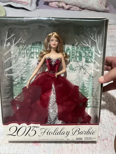 Boneca Barbie Holiday 2015 colecionador