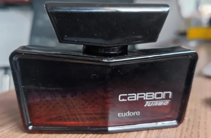 Perfume Eudora Carbon Turbo usado, tem uns (~80ml de 100ml)