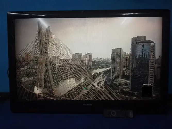 TV LCD PHILIPS