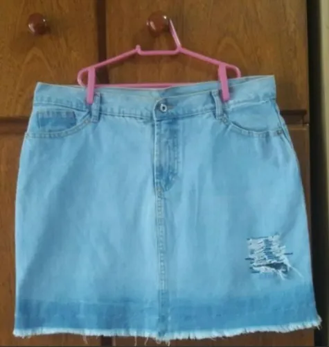 Saia Jeans Clara com Detalhes Destroyed