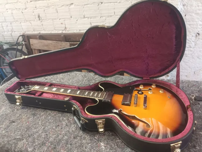 Guitarra Tagima blues 3000 bem conservada 