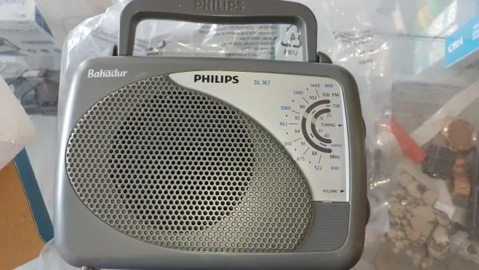 Rádio Philips novo na caixa Rádio novo na caixa,todo original 