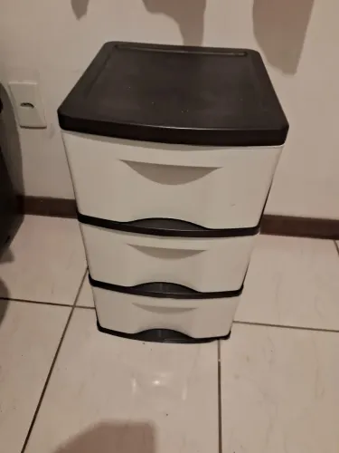 Cômoda Gaveteiro Plástico Branco com 3 Gavetas