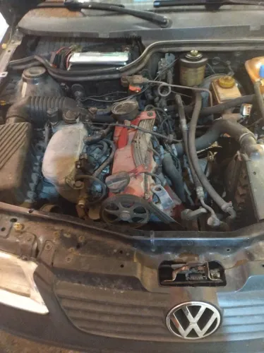 Volkswagen Gol Geração III 1.6 MI 8V Gasolina Mec. 4P 2000