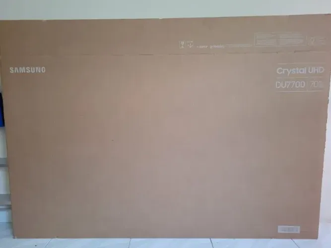 Smart TV 70 | 4K UHD LED Samsung 70DU7700 (Para a retirada de peça)