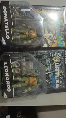 DONATELLO E LEONARDO TARTARUGA NINJA MCFARLANE LACRADO