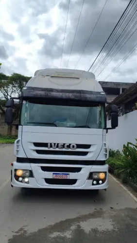 Vendo Iveco strallis 380 2008