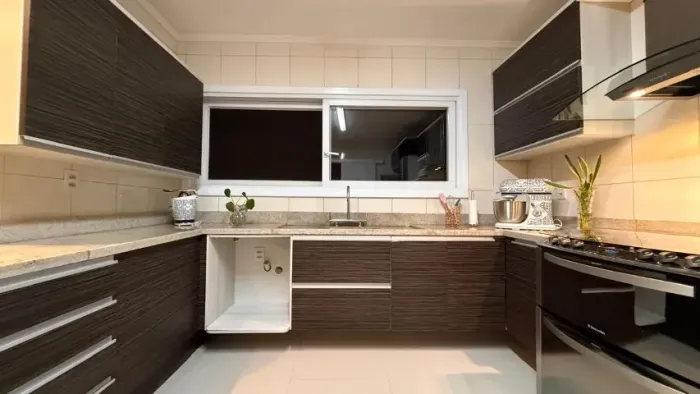 COZINHA COMPLETA COM MÓVEIS PLANEJADOS