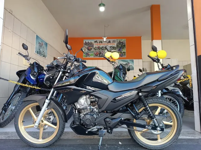 Factor 150 DX 2026 preta 0km