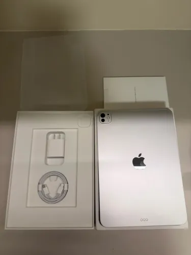 iPad Pro M5 256gb 11 polegadas - Completo - Novo