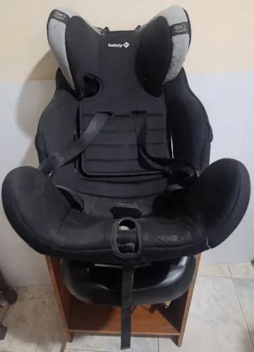 Cadeira de bebê Safety 1st, modelo Multifix