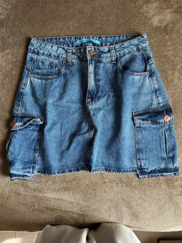 Saia jeans tamanho 42