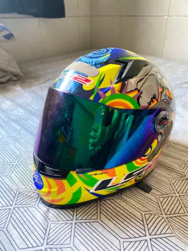 Capacete ls2