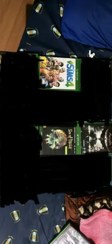 SEA OF THIEVES, BATMAN ARKHAM KNIGHT, THE SIMS 4, MORTAL KOMBAT 11 