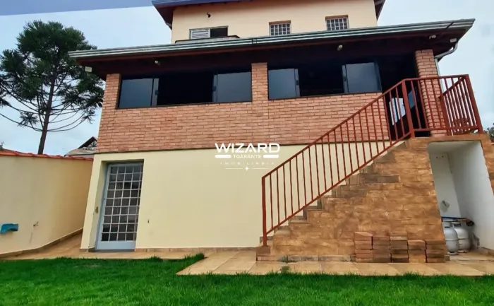 Casa em Condomínio Águas de Lindóia 160m² - 2 Suítes + Mezanino + Área Gourmet - Portaria