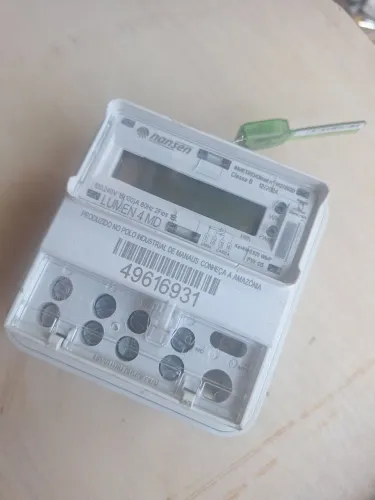 Medidor de energia novo ,marca nansen.