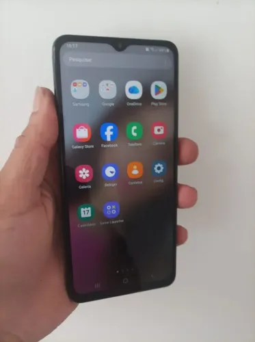 Samsung A12