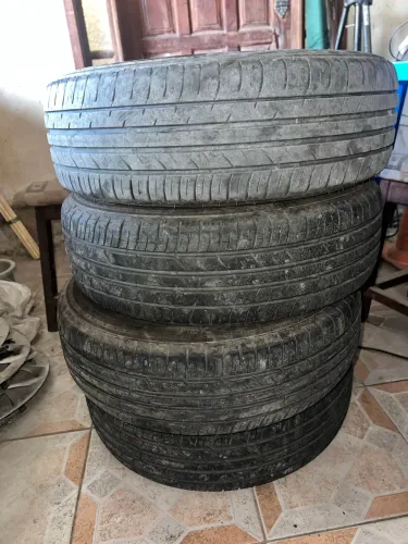 PNEUS DUNLOP F800 185/65 R15