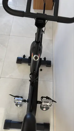 Bike ergométrica zerada.