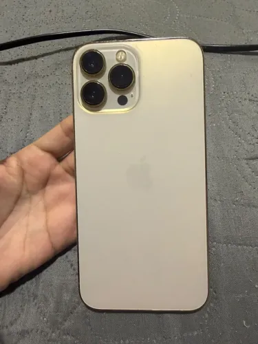 iPhone 13 Pro Max novo