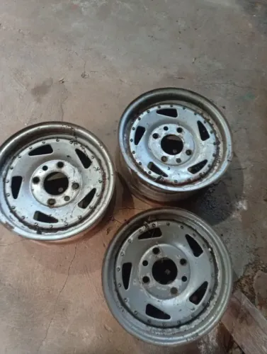 Rodas Mangels Fusca aro 14