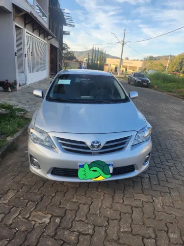 Toyota Corolla GLI 1.8 Flex 16V Mec. 2013