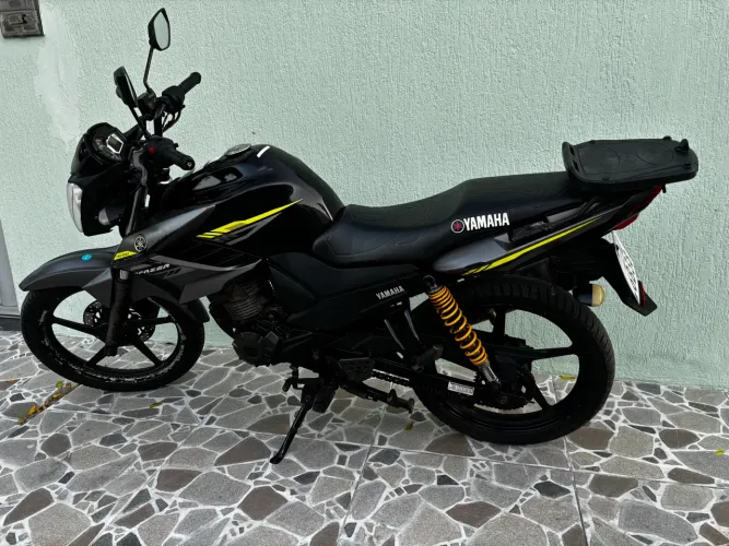 Moto Yamaha Fazer 150 2016 com baixa km (excelente oportunidade)