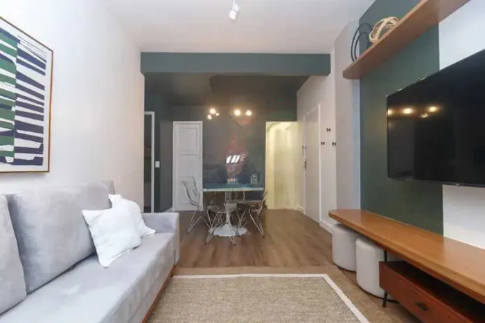 Apartamento : / Residencial / Leblon