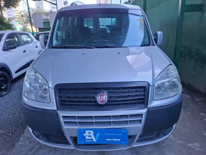 Fiat Doblo Essence 1.8 Flex 16V 5P 2014