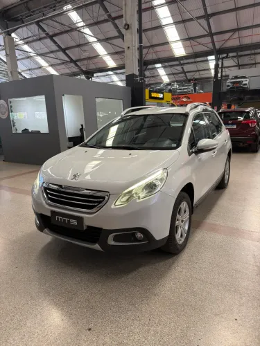 Peugeot 2008 Allure 1.6 Flex 16V 5P Aut. 2017