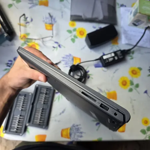 Dell Inspiron 3530 ? Notebook Moderno e Ágil | Intel Core 3 | SSD 512GB