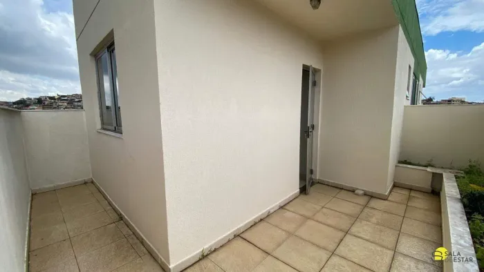 Cobertura 1 quarto para alugar no Santa Margarida Barreiro