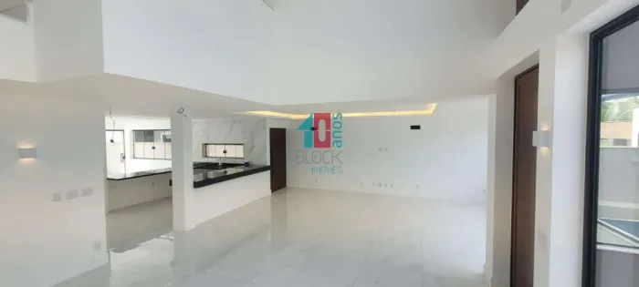 Recreio dos Bandeirantes | Casa de Condomínio 5 quartos, sendo 4 suites