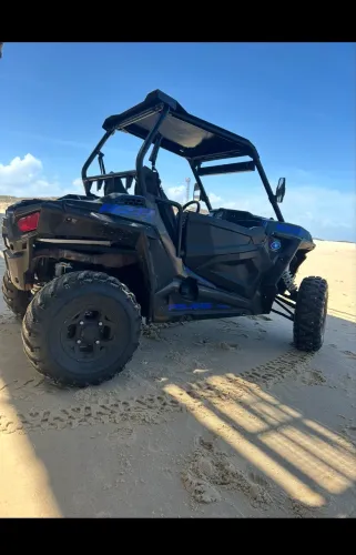 Utv polaris rzr 900
