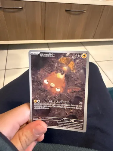 Stunfisk full art NM 2024