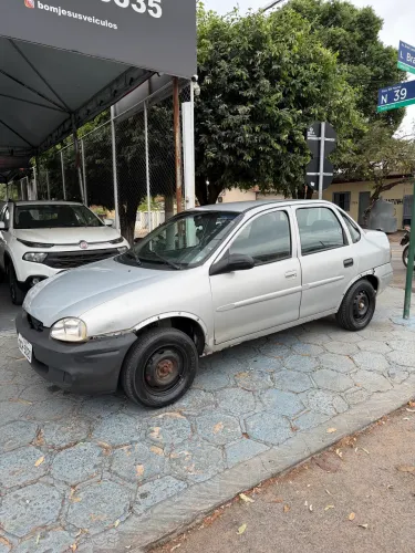 Chevrolet Corsa Sedan Super Milenium 1.0 MPFI 16V 2001