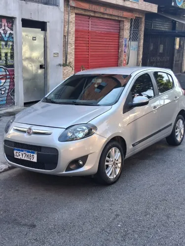 Fiat Palio Essence 1.6 Flex 16V 5P 2014
