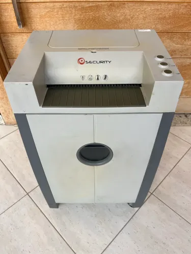Fragmentadora de papel disponível para aluguel