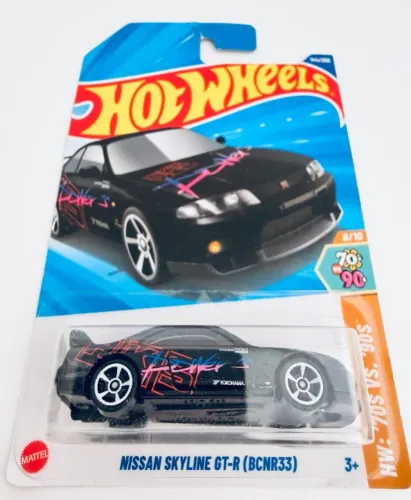 hot wheels nissan skyline gt-r bcnr33 70s vs 90s jdm